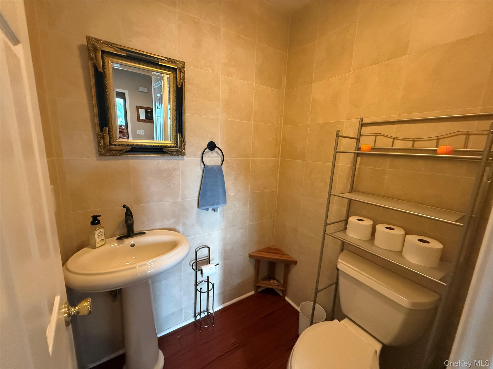23 Swezey Place Property Photo 17