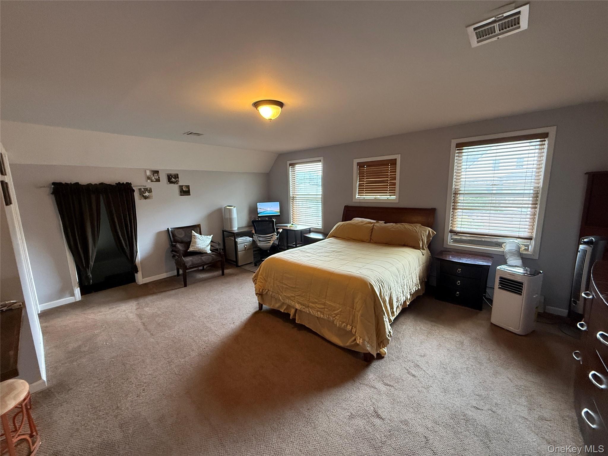 23 Swezey Place Property Photo 20