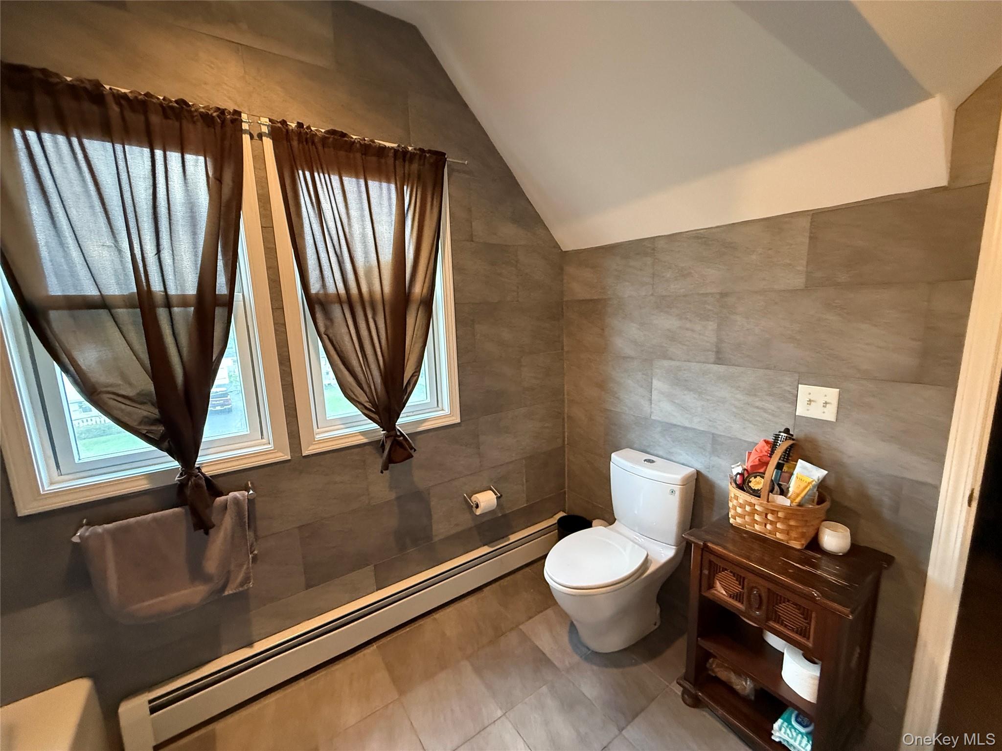 23 Swezey Place Property Photo 24