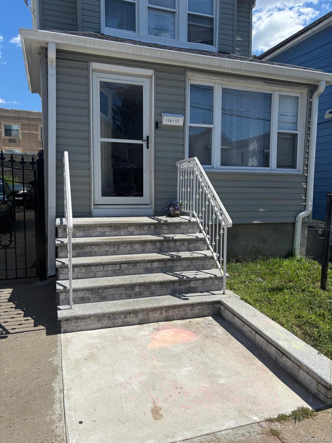 11617 148th Street Property Photo 1