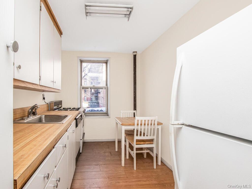 365 Bronx River Road 2c Property Photo 6