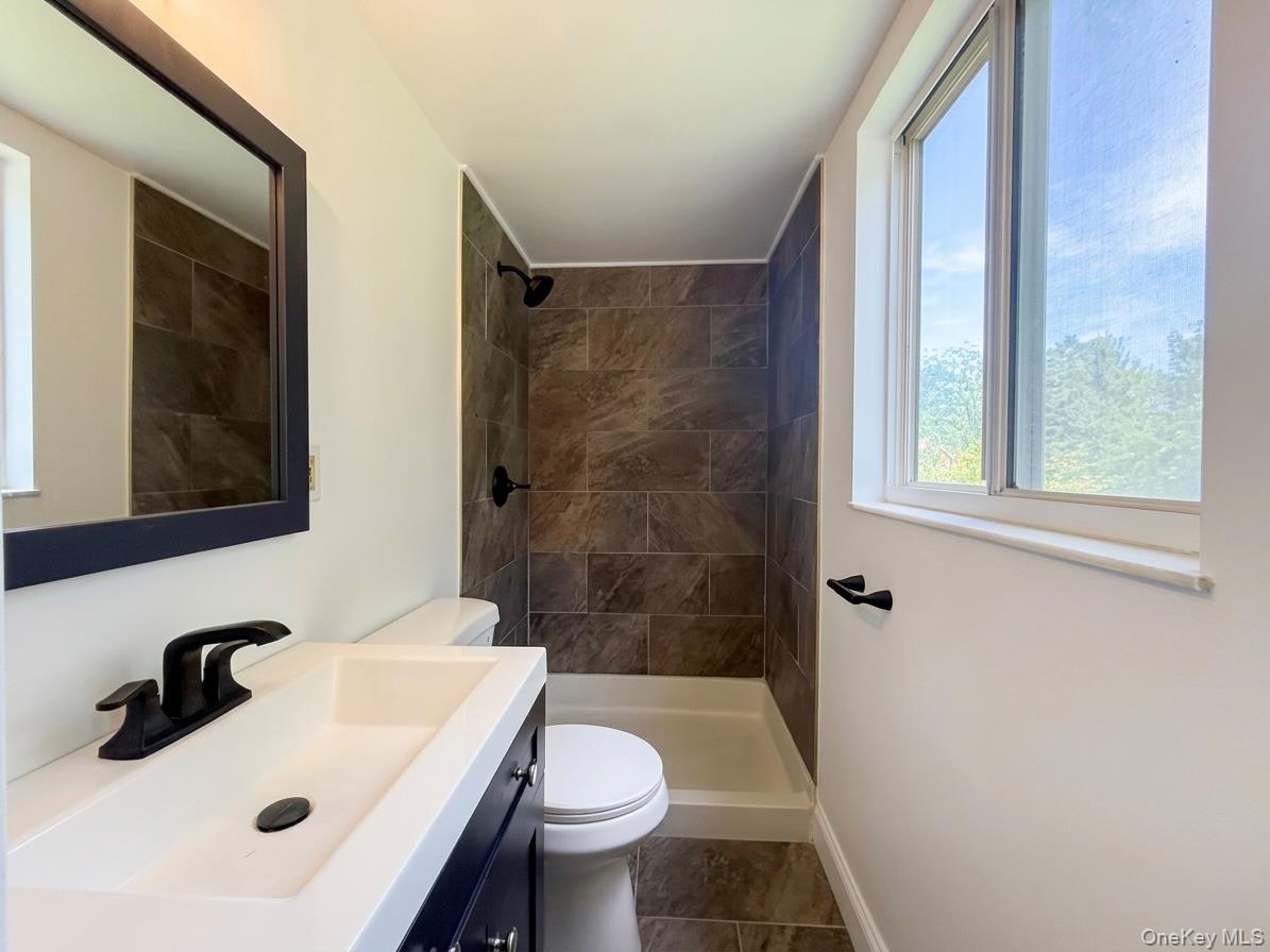 10 Victor Road Property Photo 18