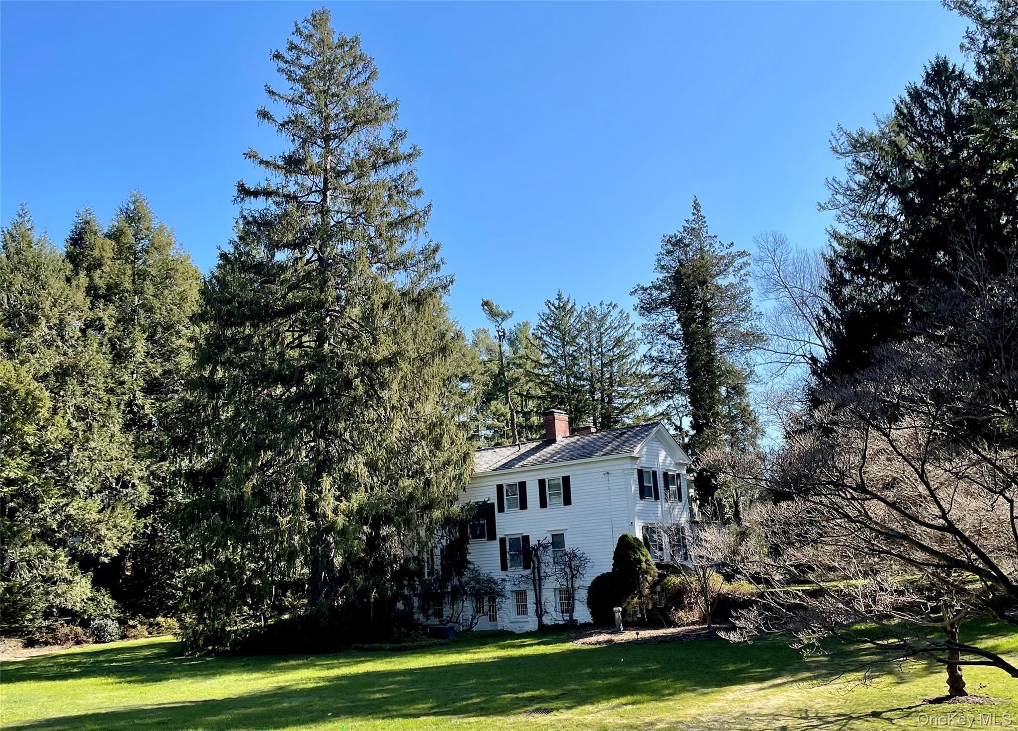549 Croton Lake Road Property Photo 2