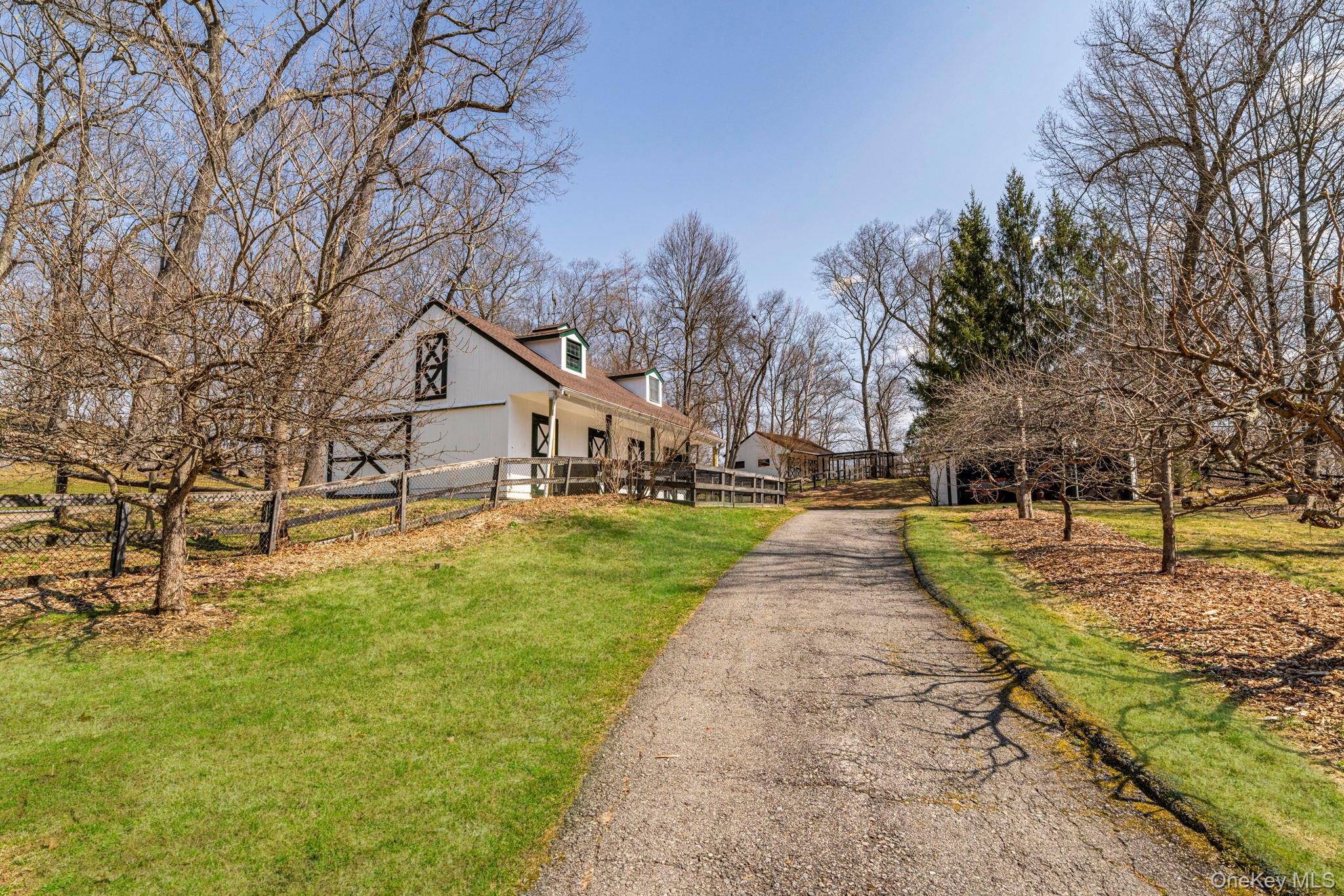 549 Croton Lake Road Property Photo 34