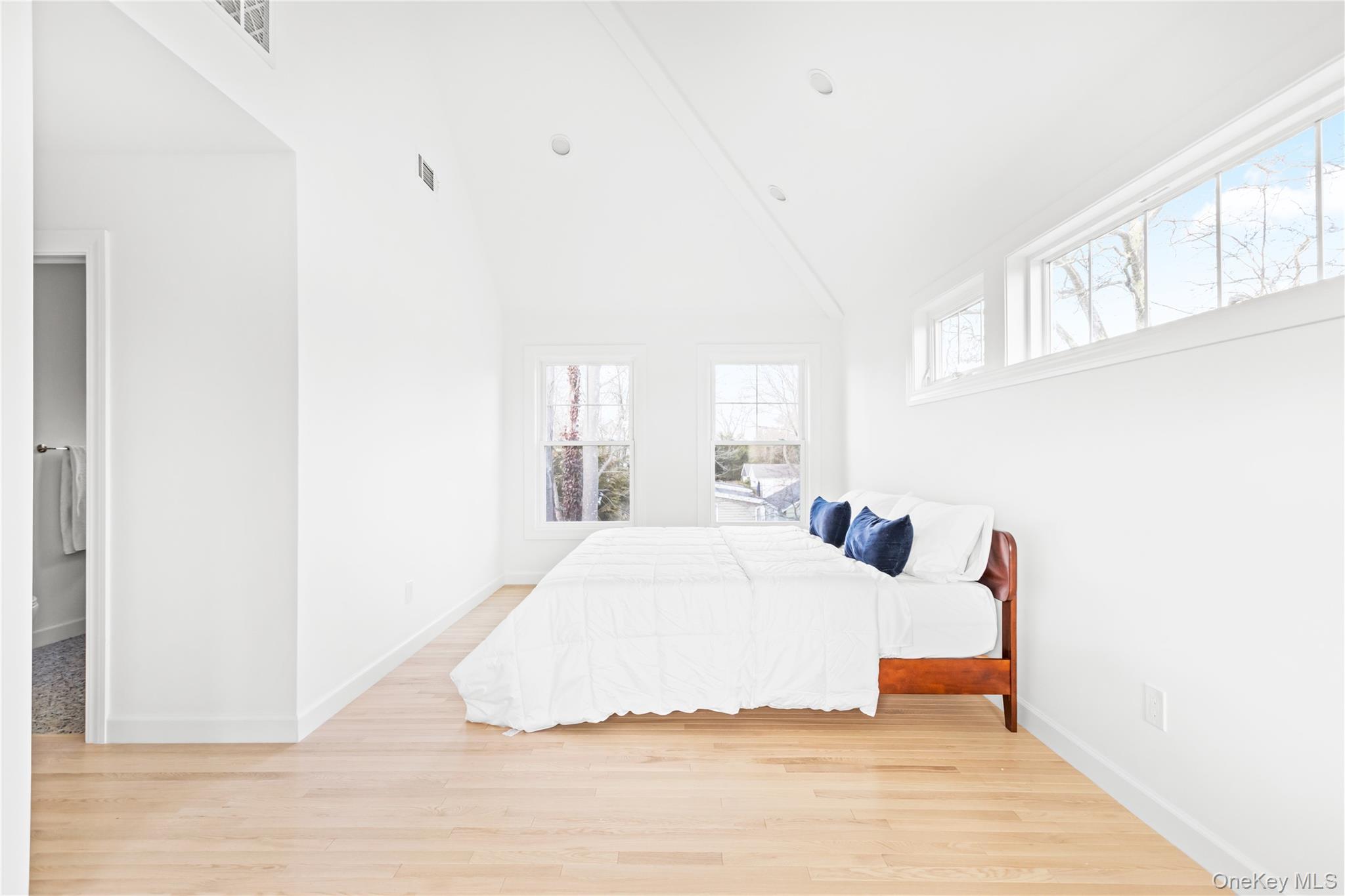 21 N Howells Point Road Property Photo 18