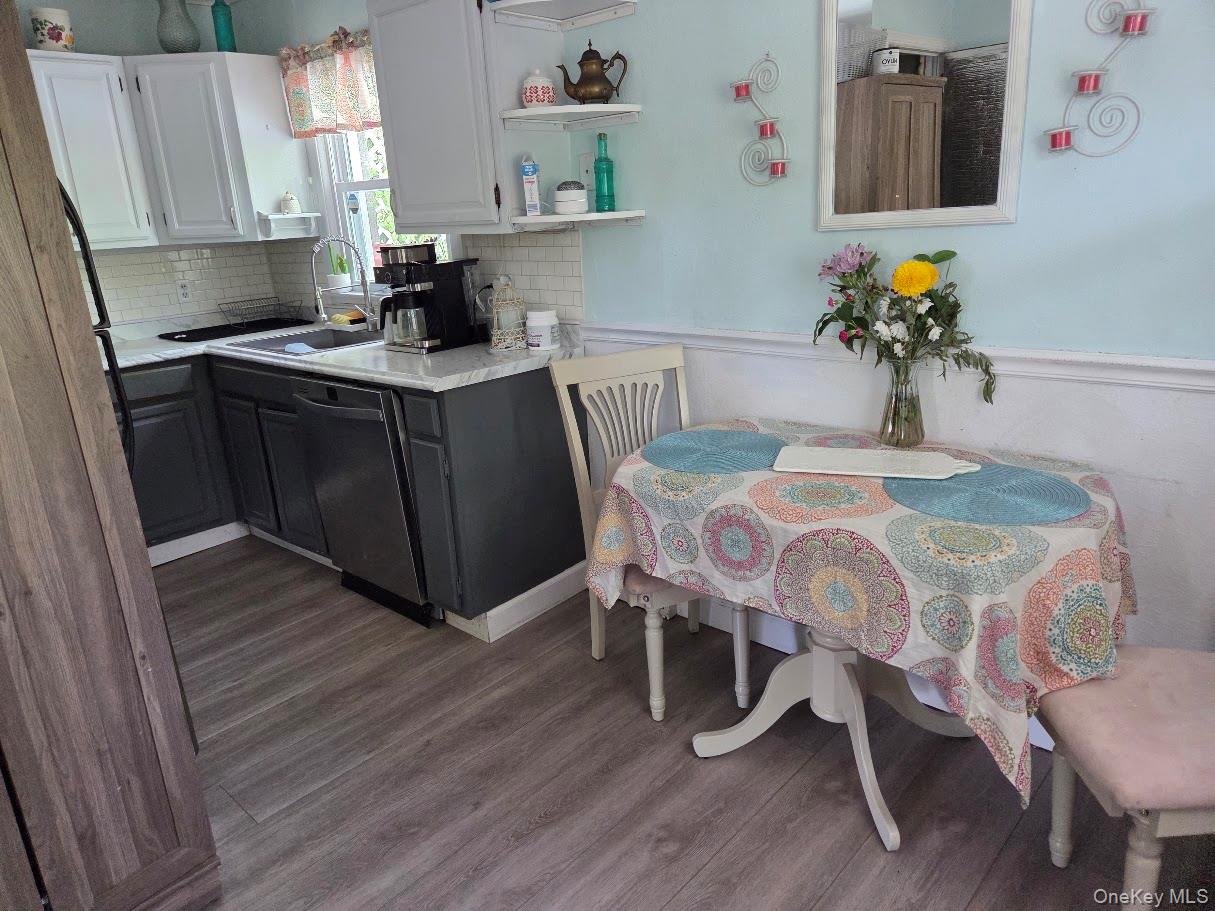 17 Greenview Avenue Property Photo 10