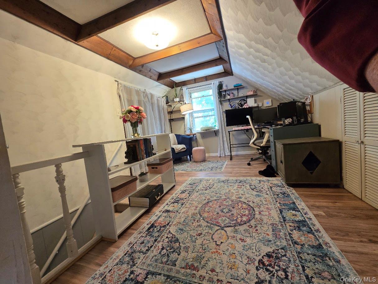 17 Greenview Avenue Property Photo 15