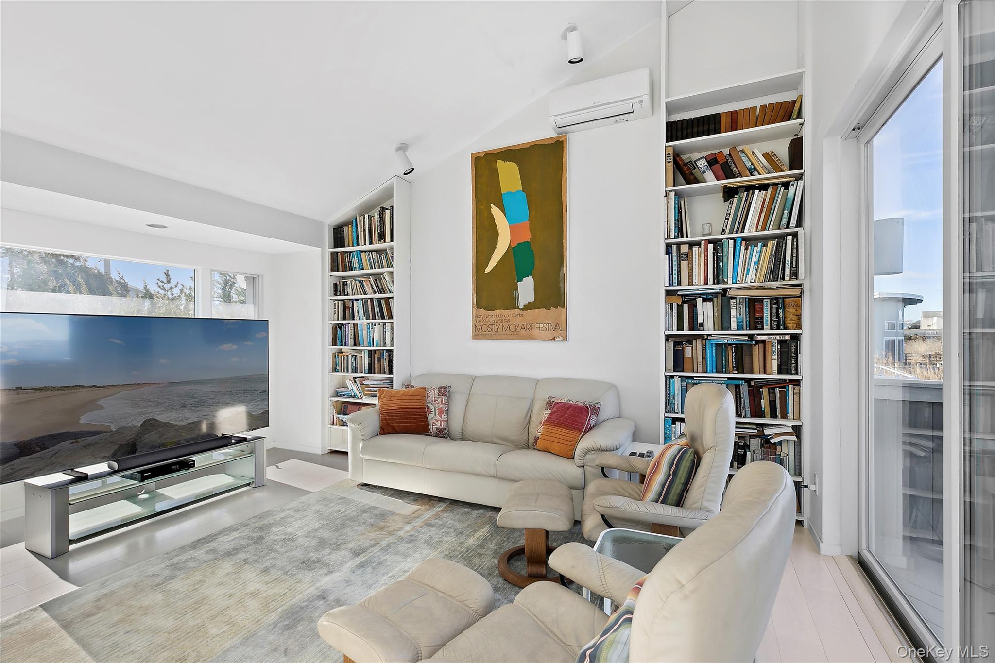 32 Dune Property Photo 6