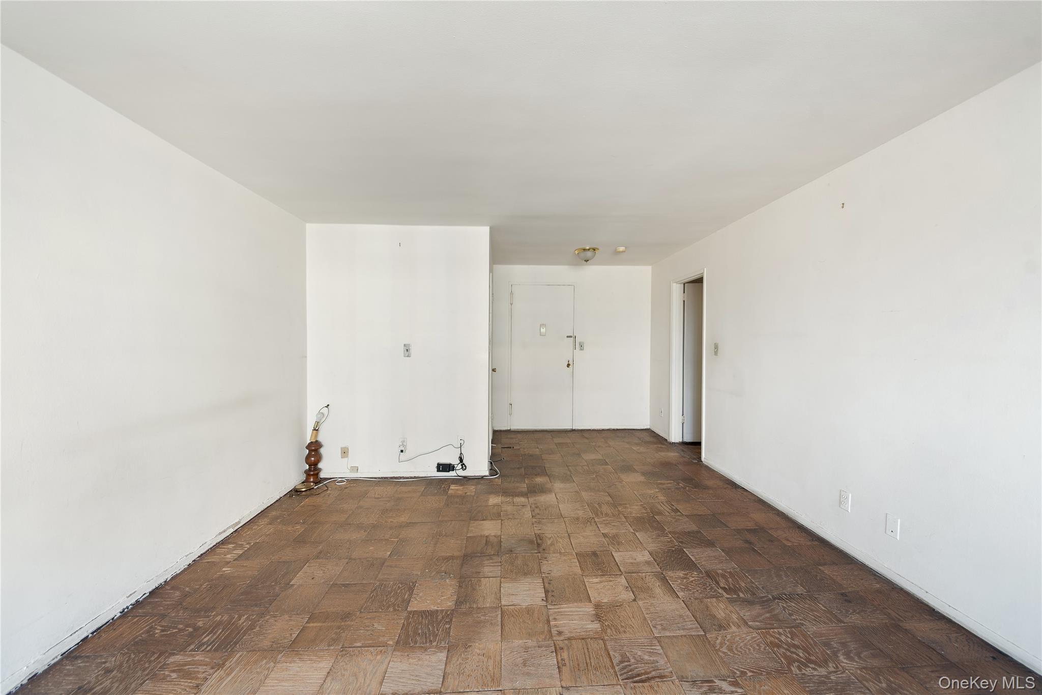 370 Westchester Avenue 2n Property Photo 11