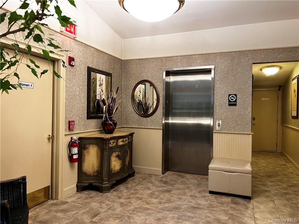 495 Main Street 204 Property Photo 3