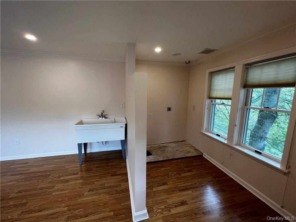 495 Main Street 204 Property Photo 8