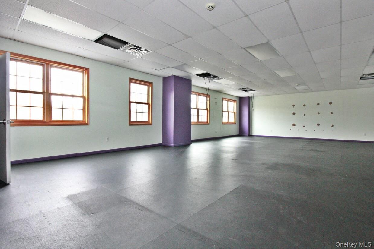 17 Peekskill Hollow Road Office Property Photo 6