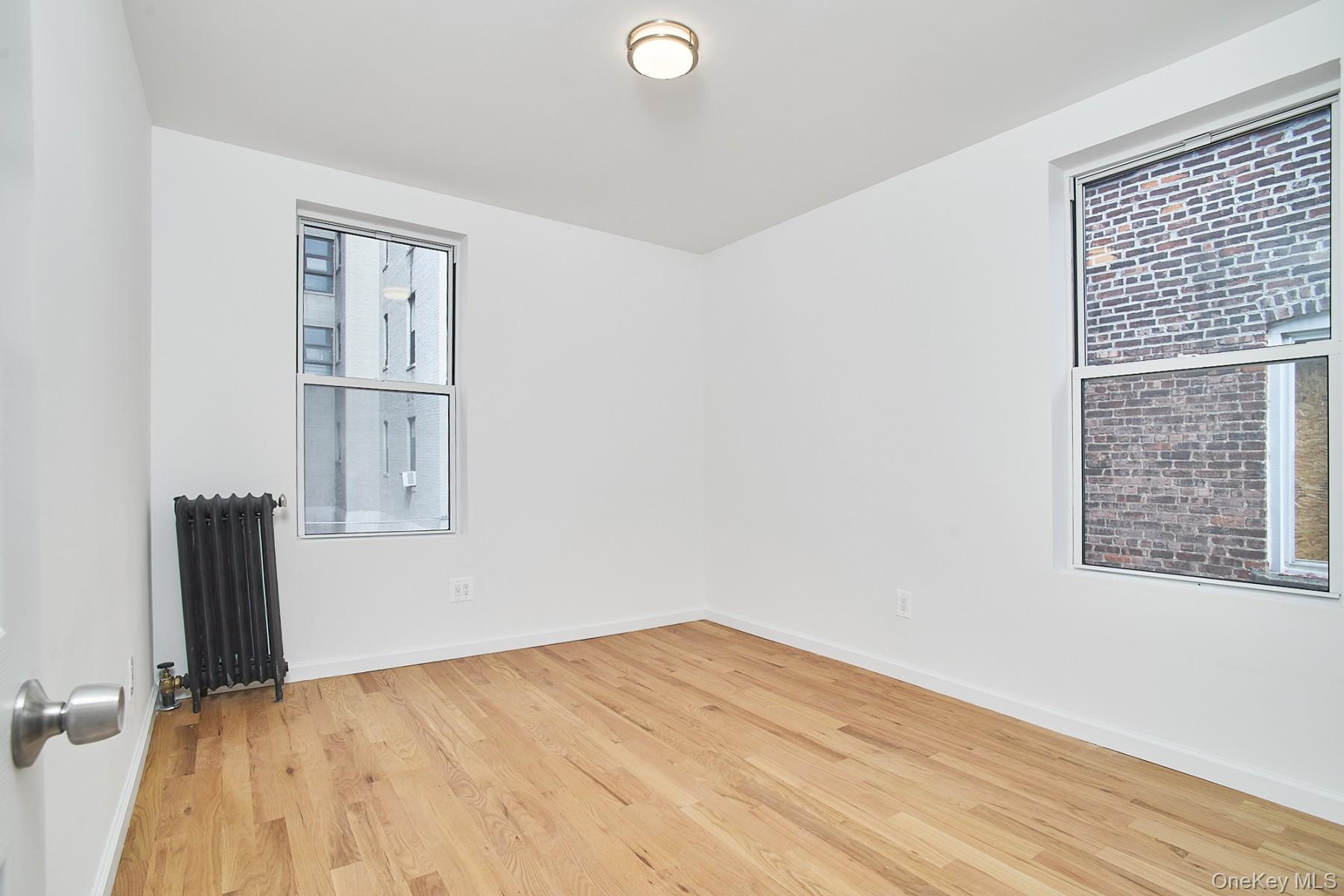 1069 Grant Avenue Property Photo 12