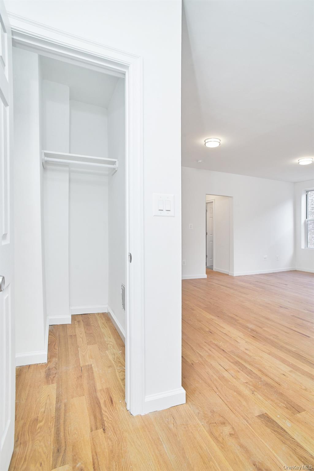 1069 Grant Avenue Property Photo 14