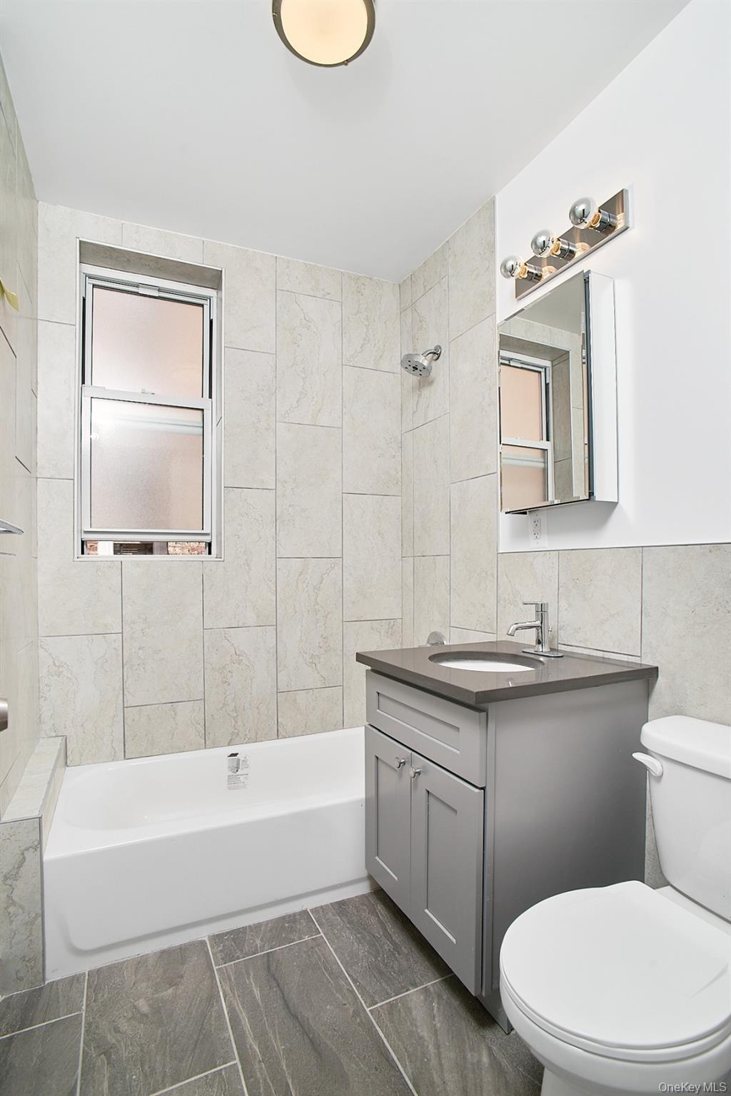 1069 Grant Avenue Property Photo 18