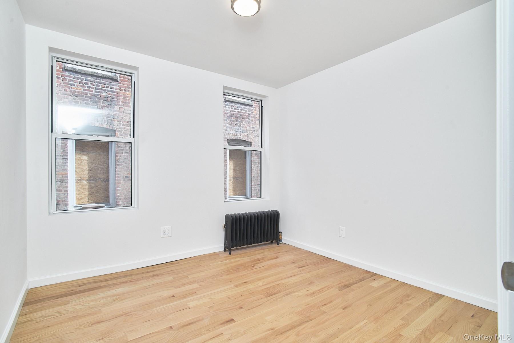 1069 Grant Avenue Property Photo 25