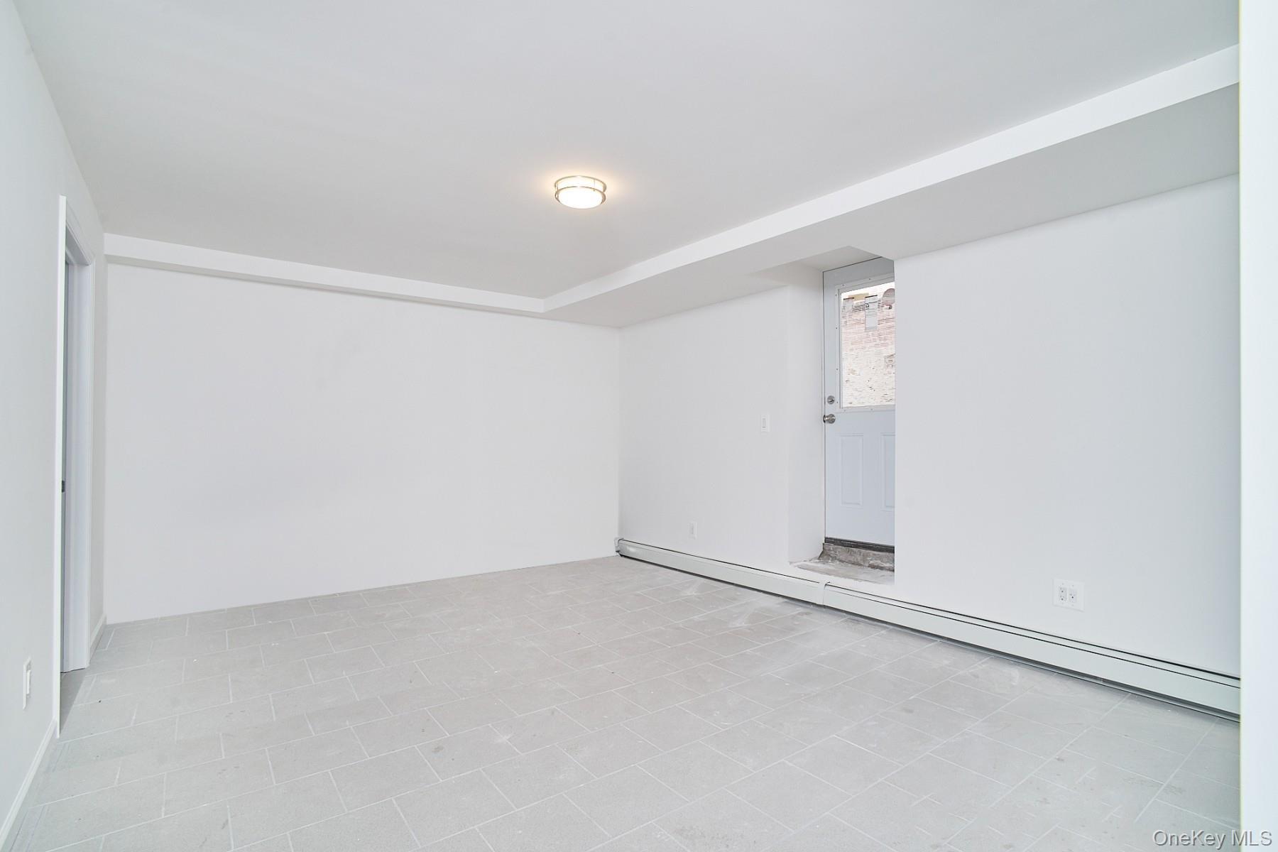 1069 Grant Avenue Property Photo 33