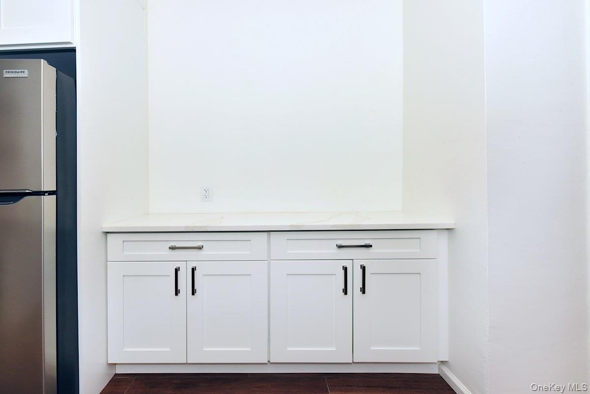 15 Hill Park Avenue 1-l Property Photo 15