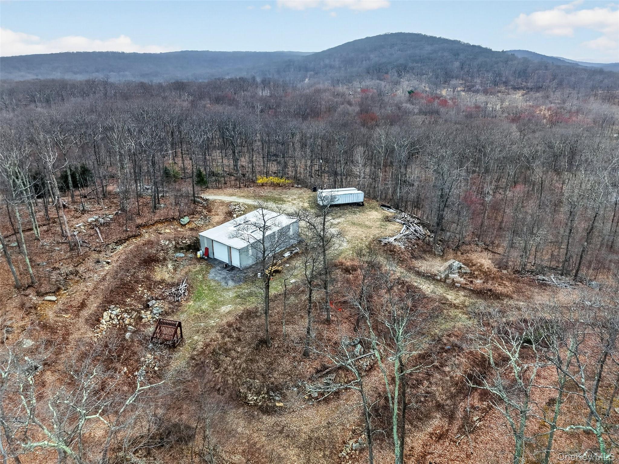545 Grape Hollow Road Property Photo 1