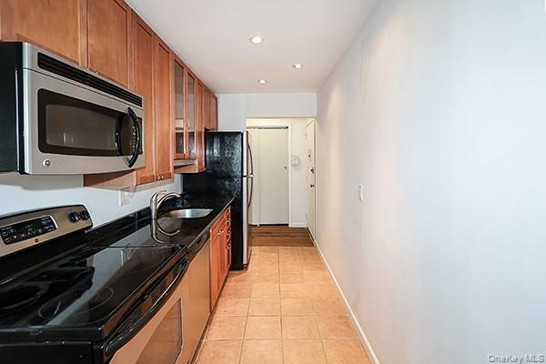 2449 Union Boulevard 24a Property Photo 9