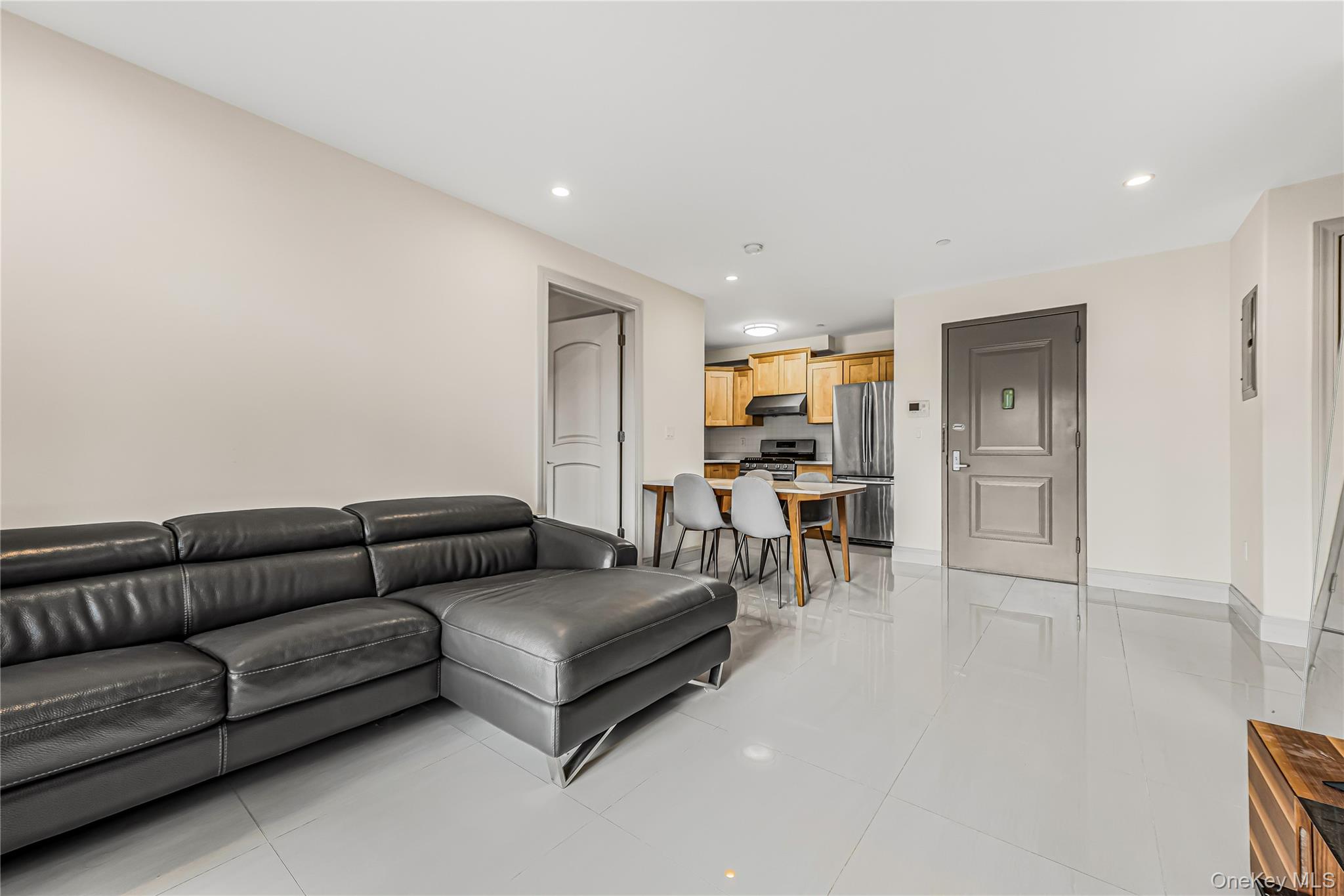 6538 Austin St 2a Property Photo 15
