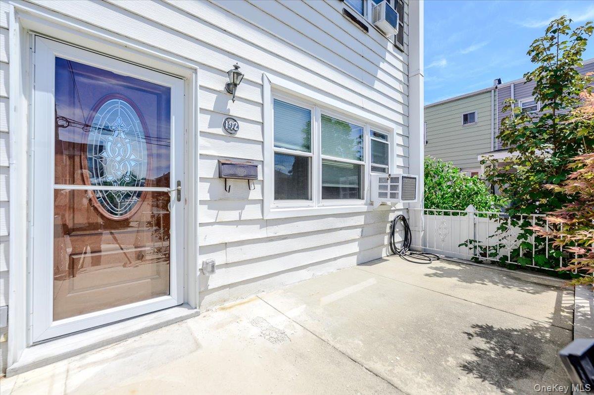 192 Huntington Avenue Property Photo 3