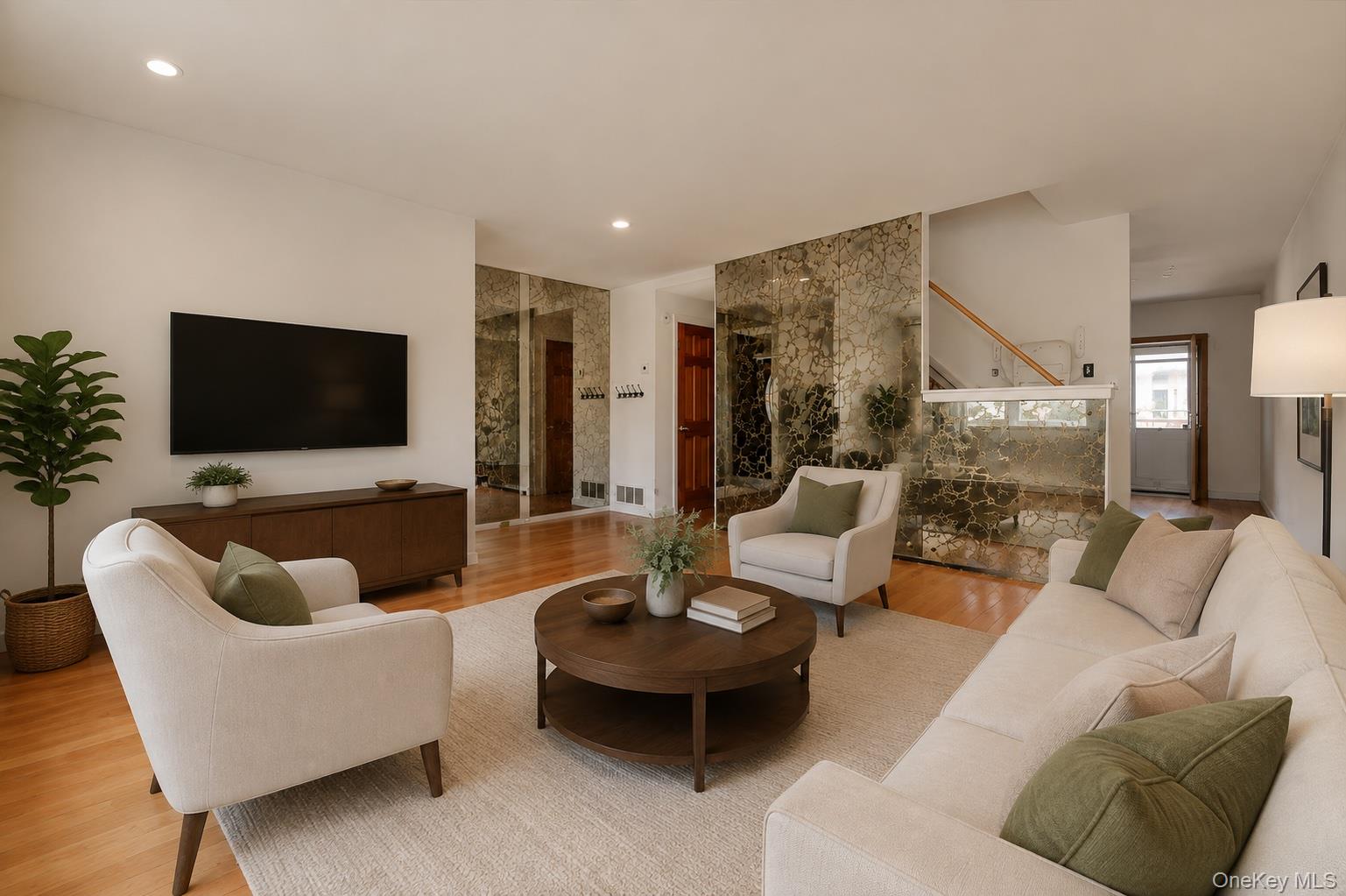 192 Huntington Avenue Property Photo 6