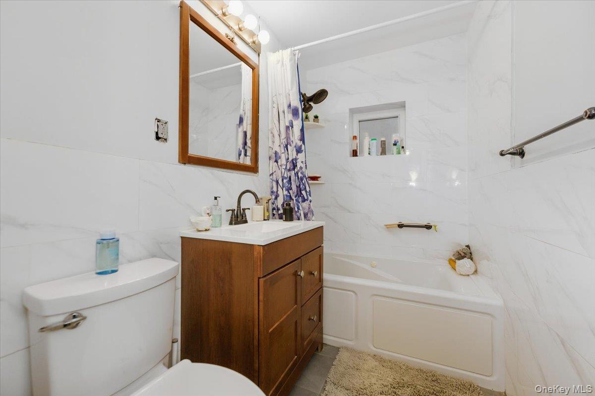 192 Huntington Avenue Property Photo 13