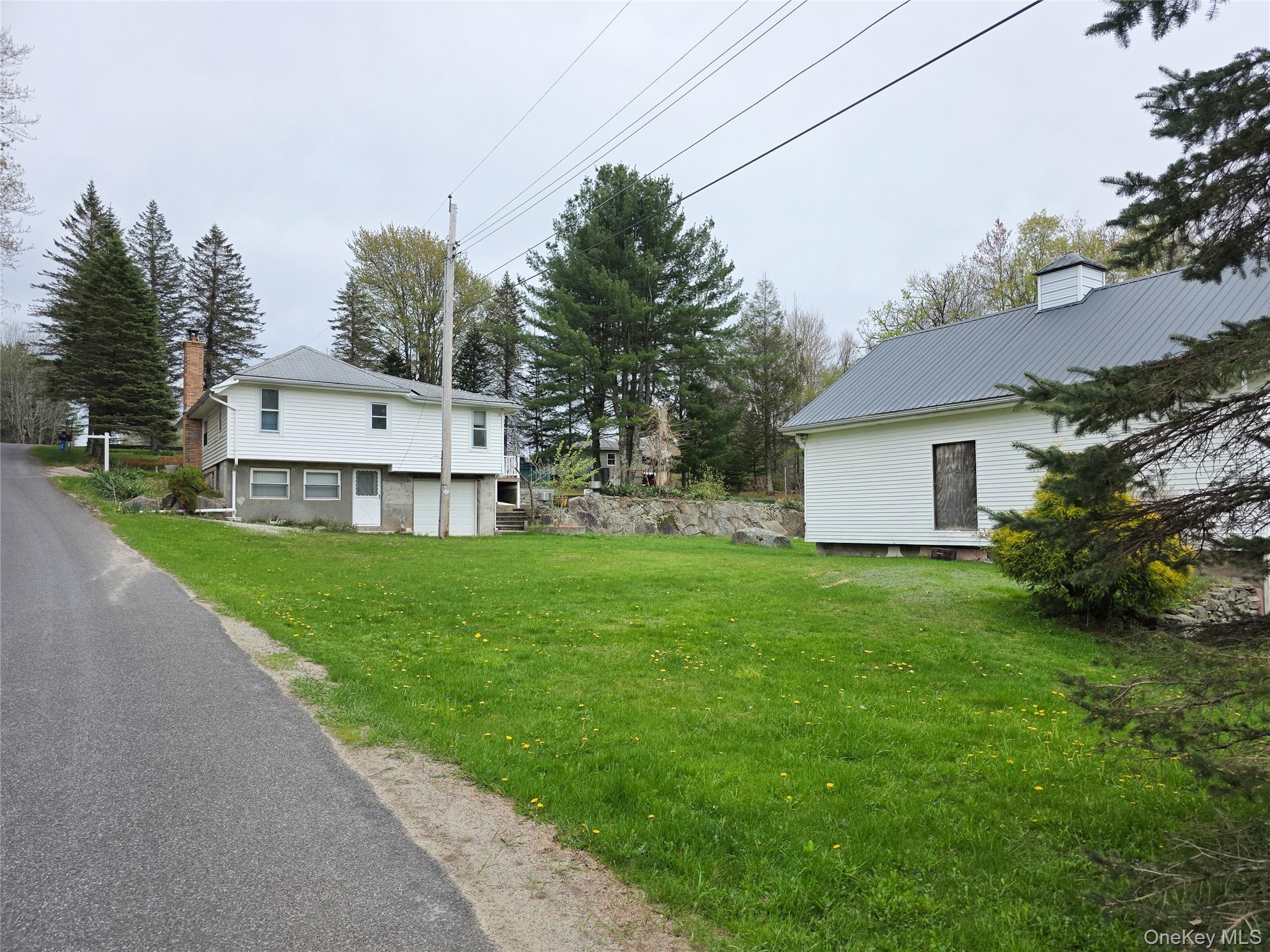 50 Low Road Property Photo 1