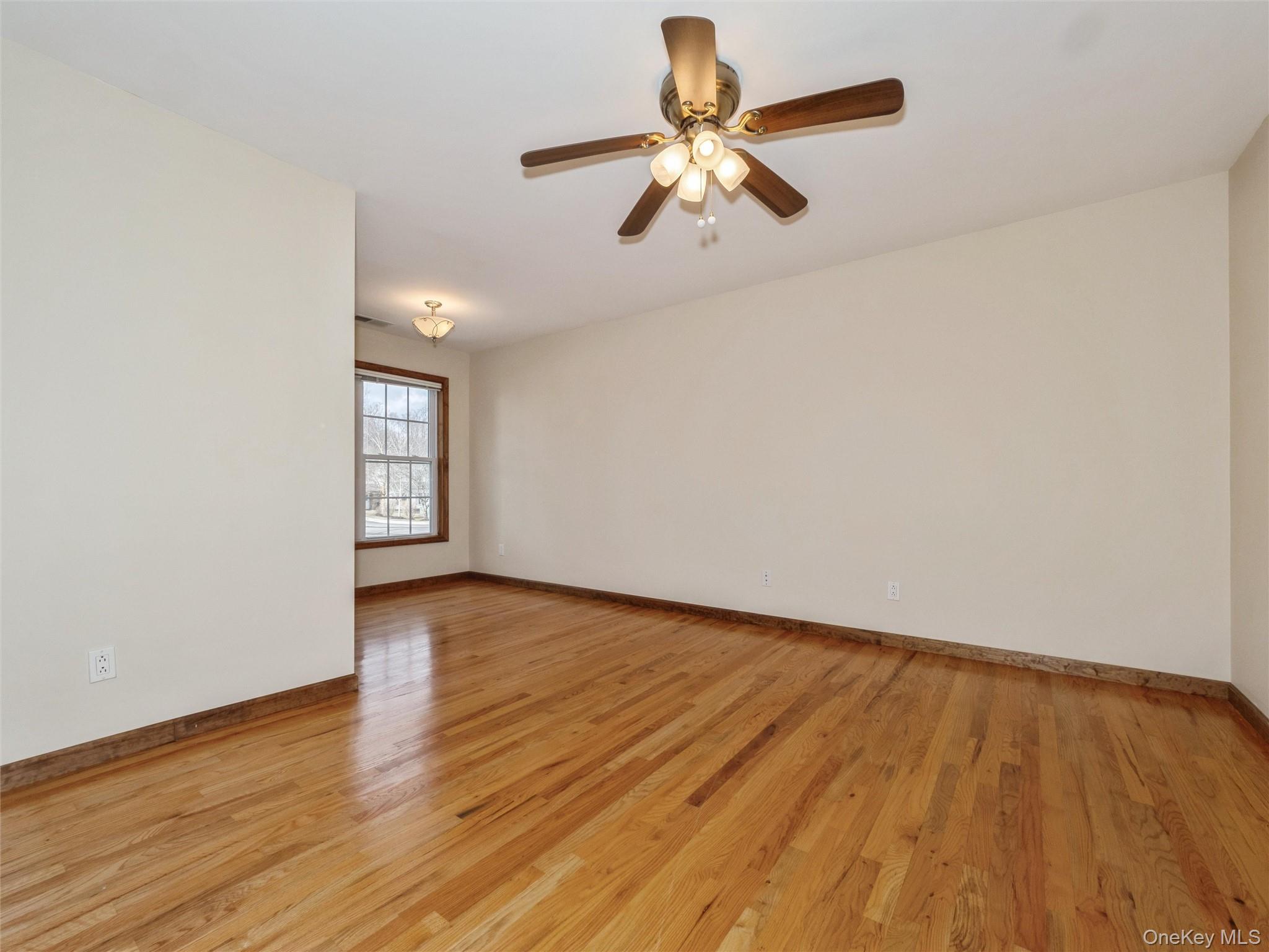 43 Aveonis Court Property Photo 23