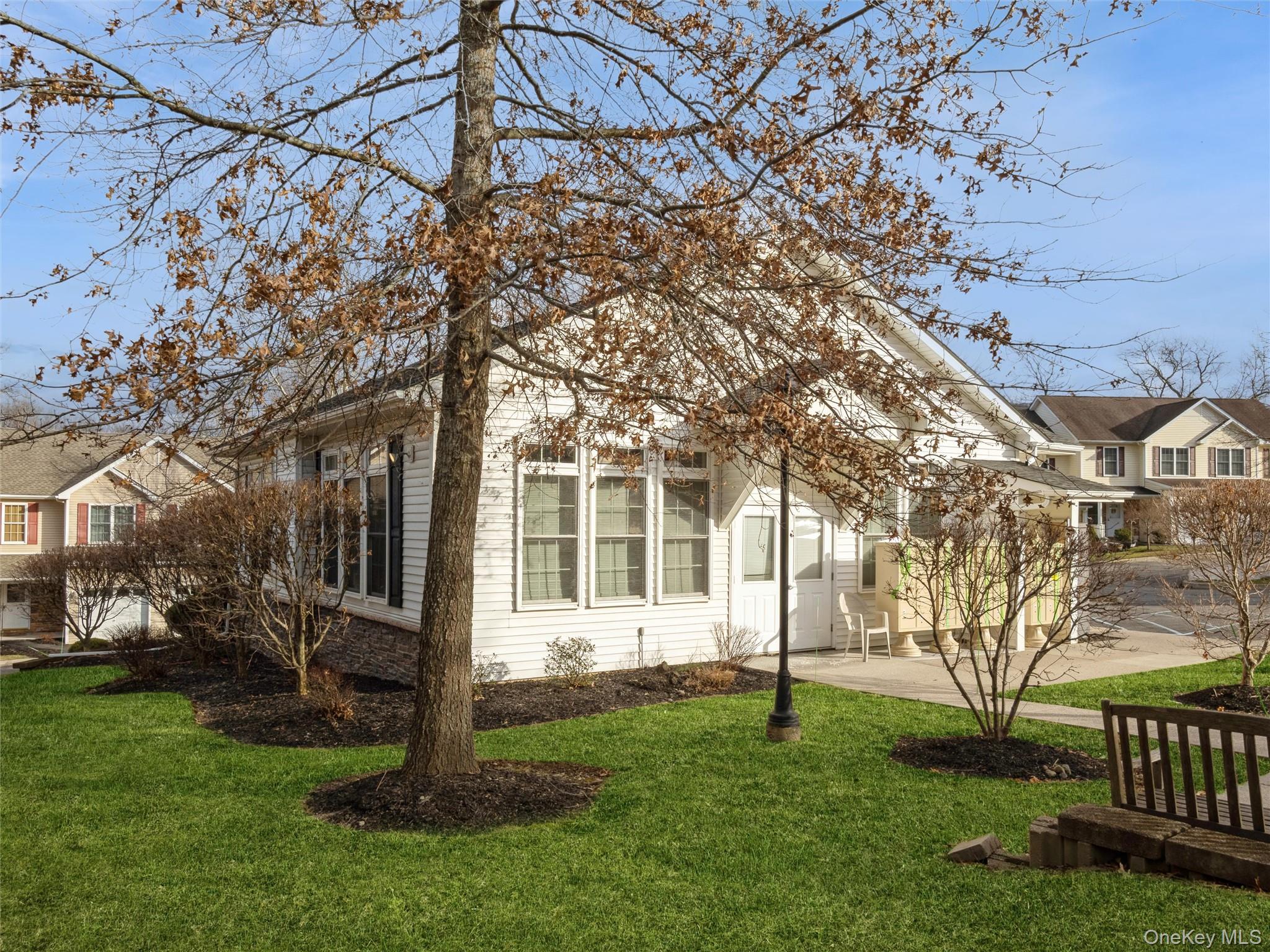 43 Aveonis Court Property Photo 36