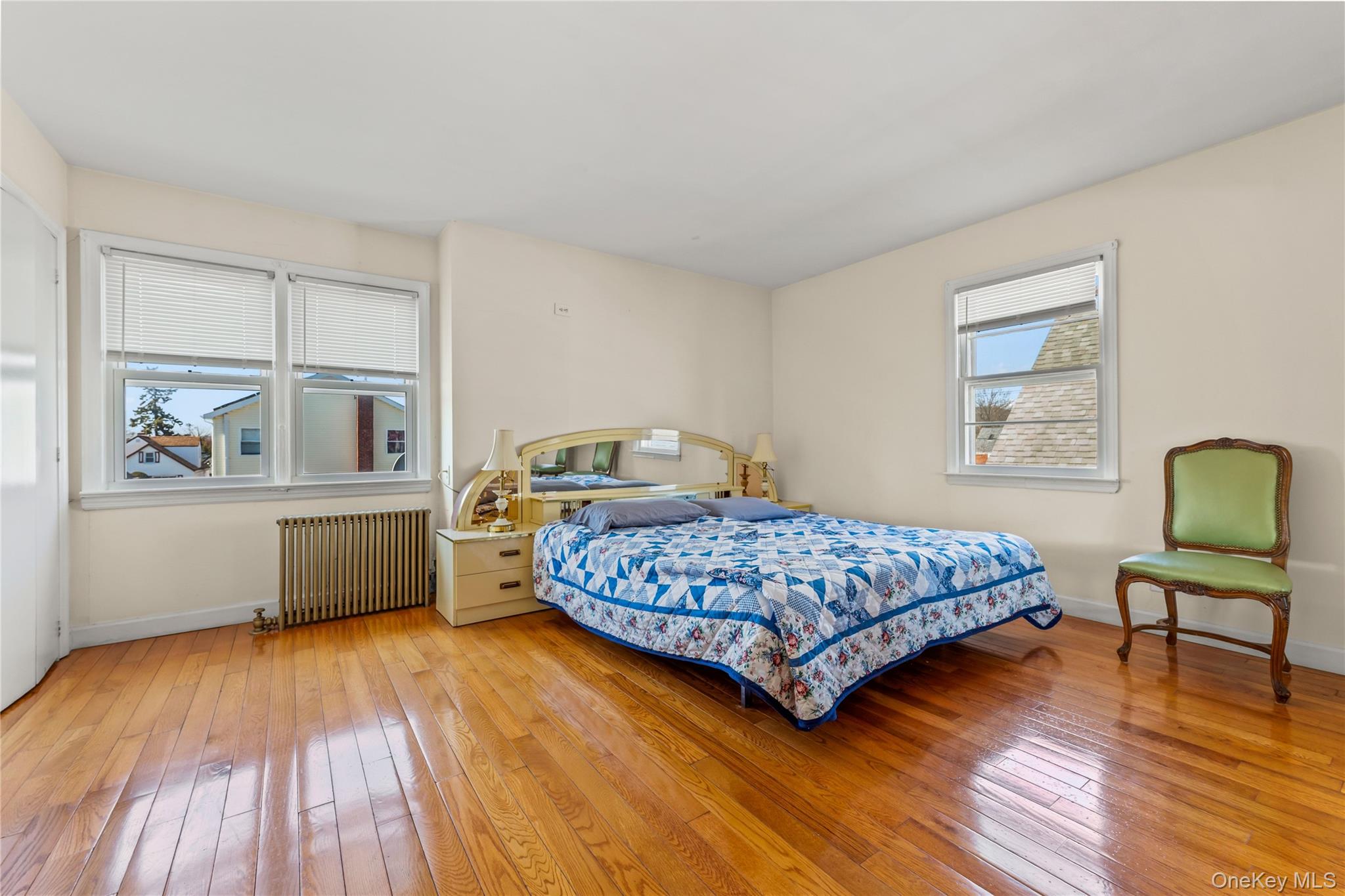 8218 258th Street Property Photo 10