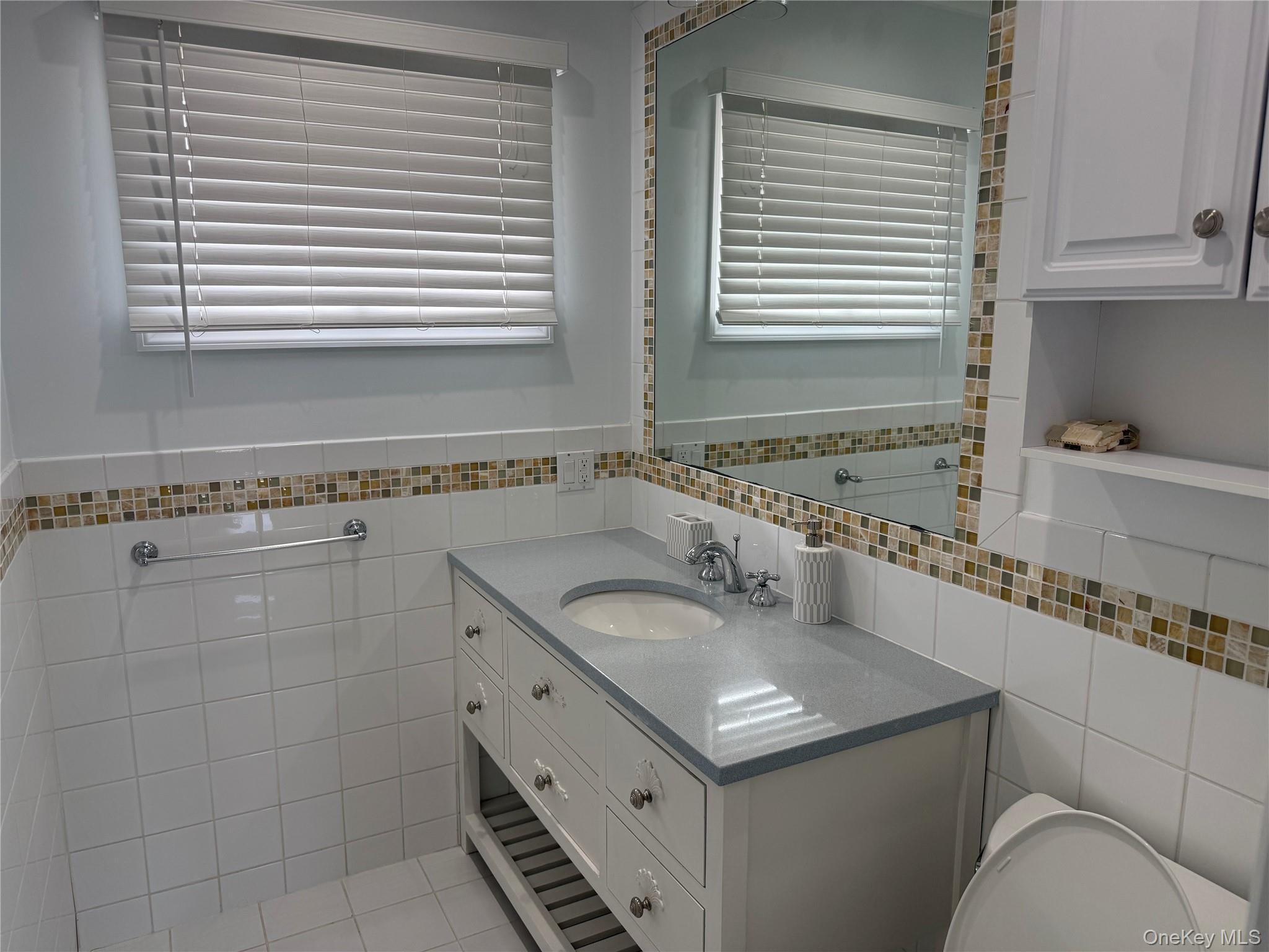 27 Shinnecock Road Property Photo 16
