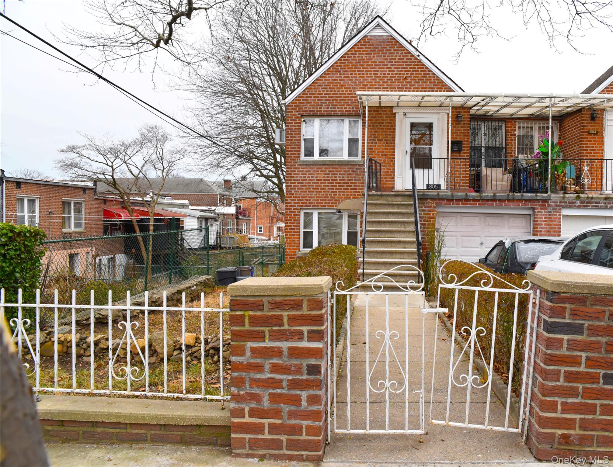 806 Waring Avenue Property Photo 1