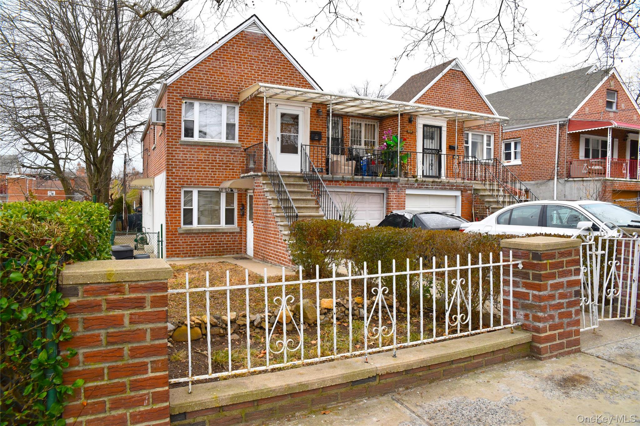 806 Waring Avenue Property Photo 2