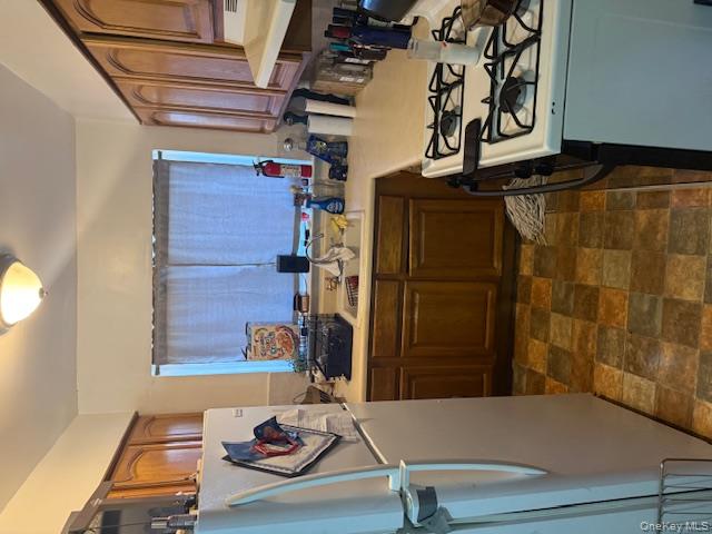 806 Waring Avenue Property Photo 45
