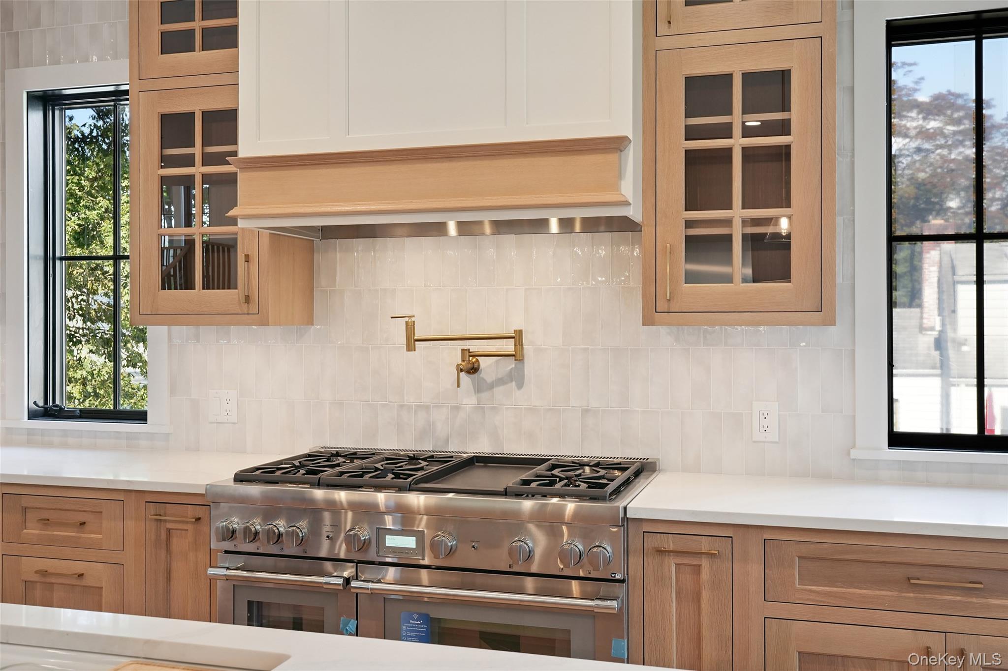 417 West Street Property Photo 6
