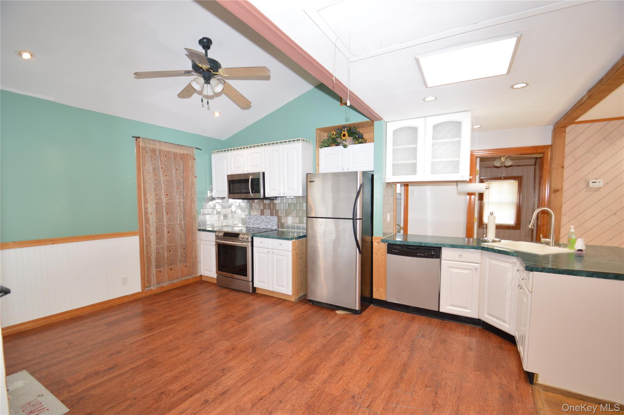 1300 P Street Property Photo 7