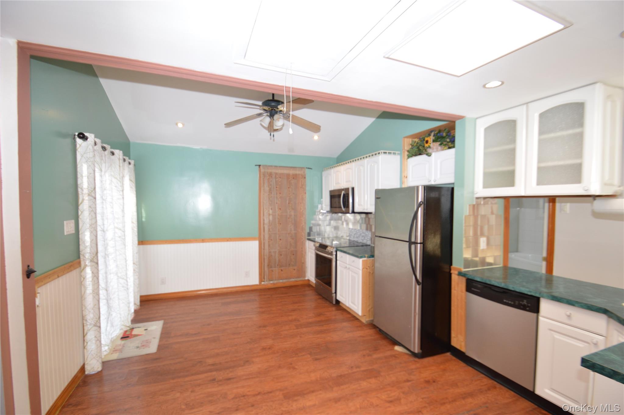 1300 P Street Property Photo 8