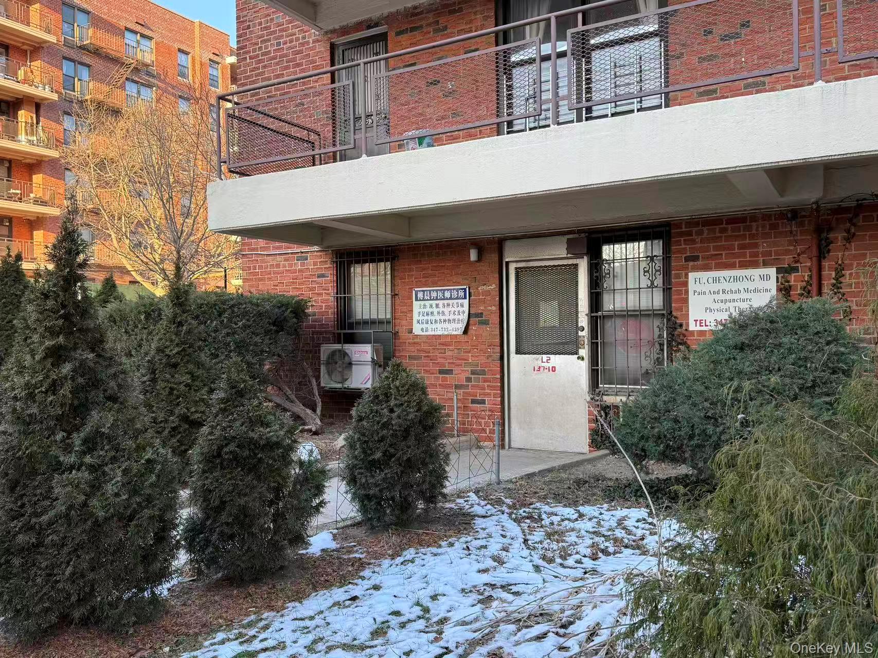 13710 Franklin Avenue L2 Property Photo 3