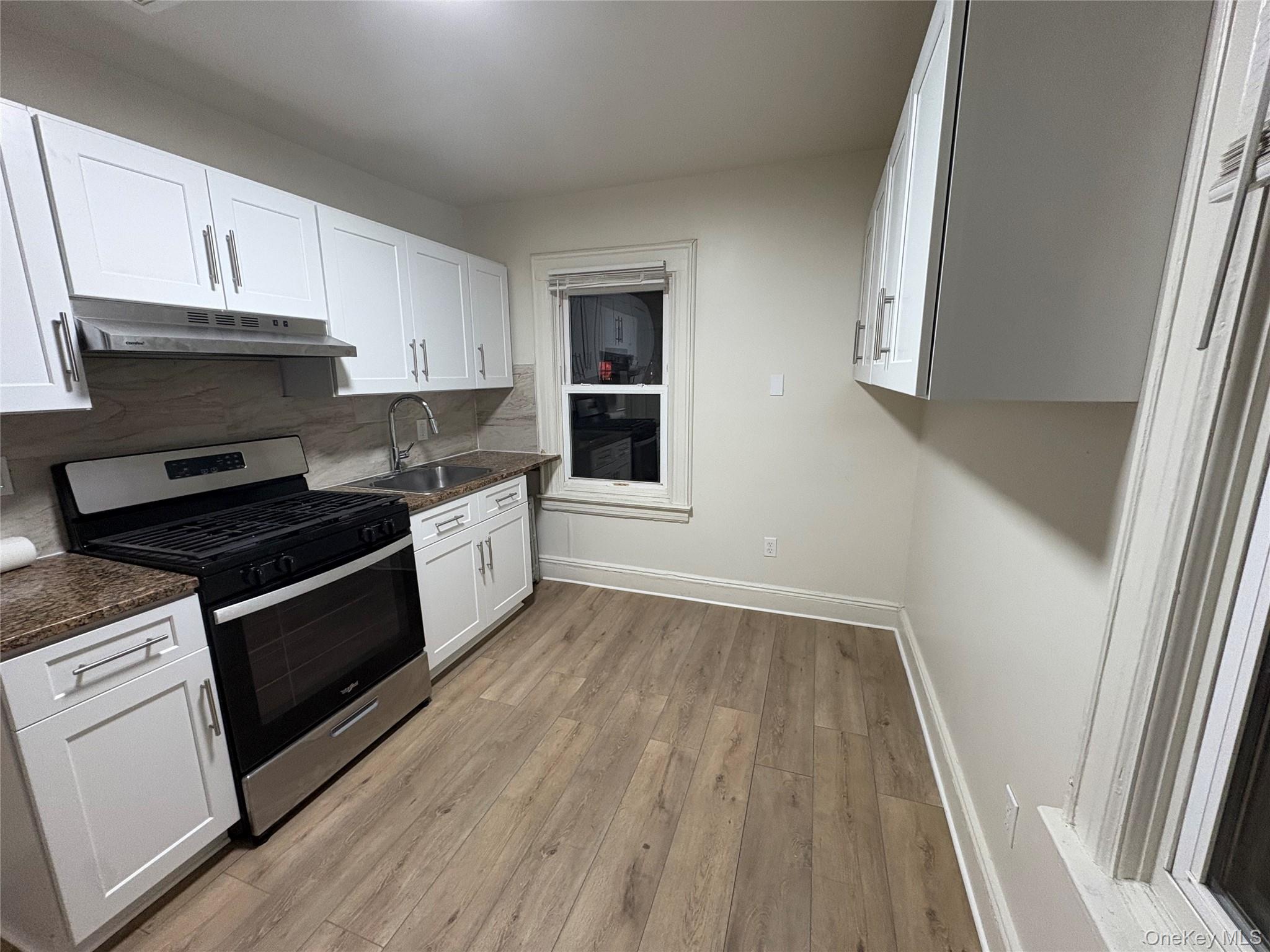 260 Biltmore Avenue Property Photo 9
