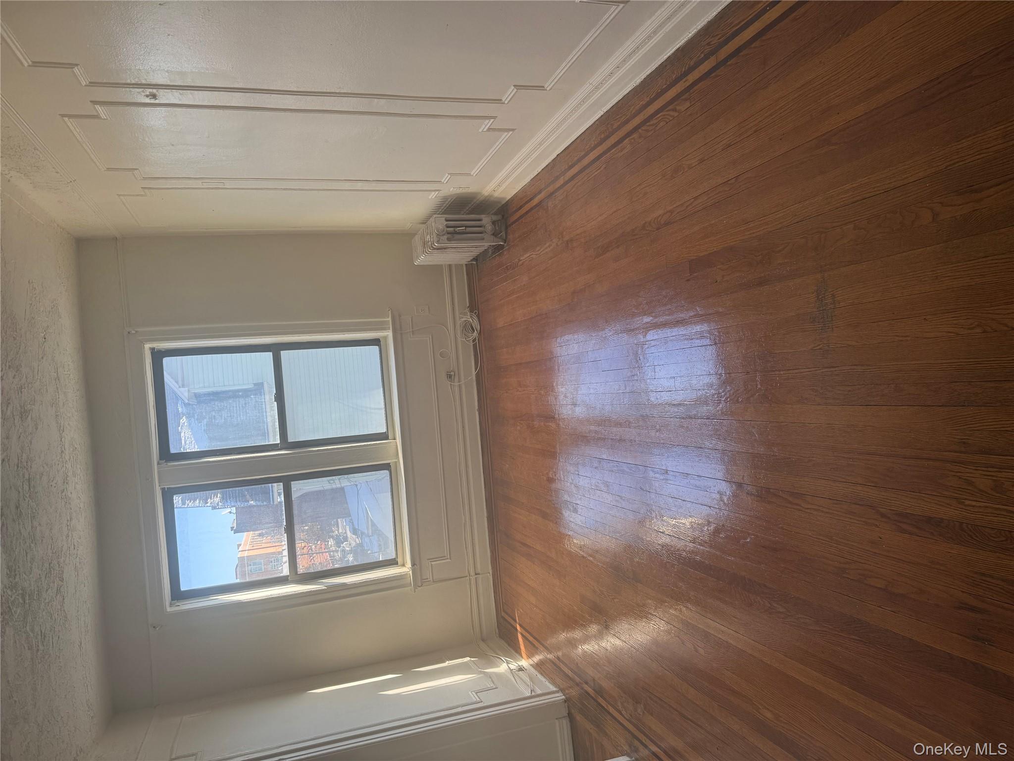 724 E 216 Street 2c Property Photo 8