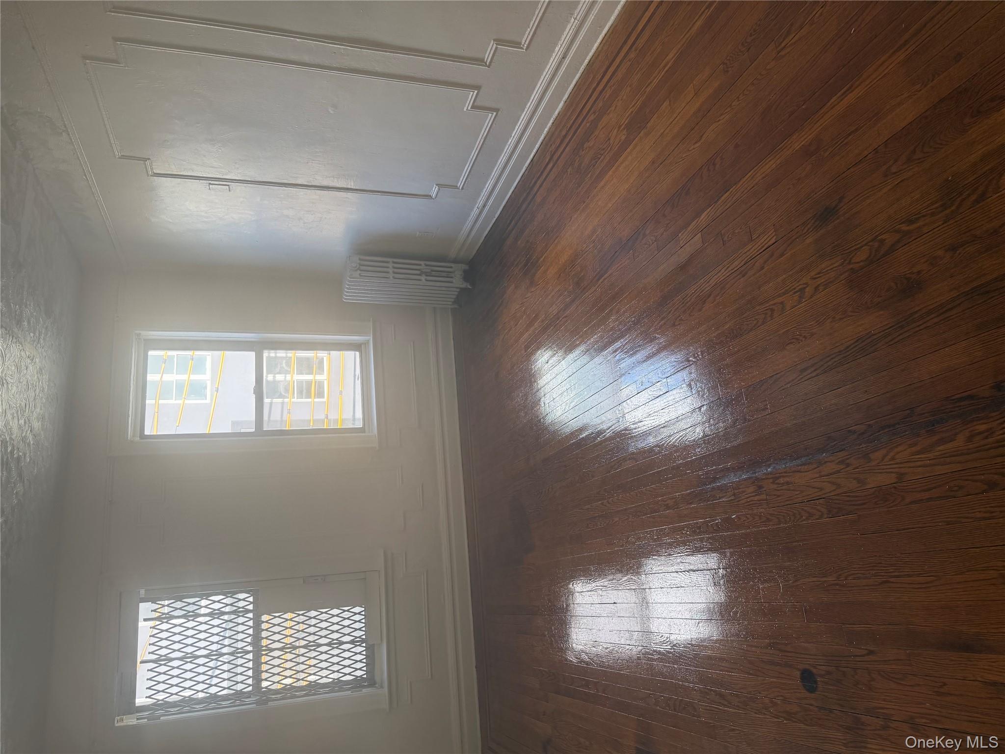724 E 216 Street 2c Property Photo 9