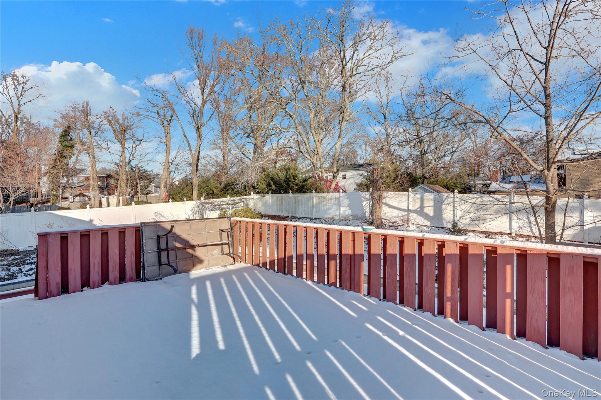 97 Willow Street Property Photo 7