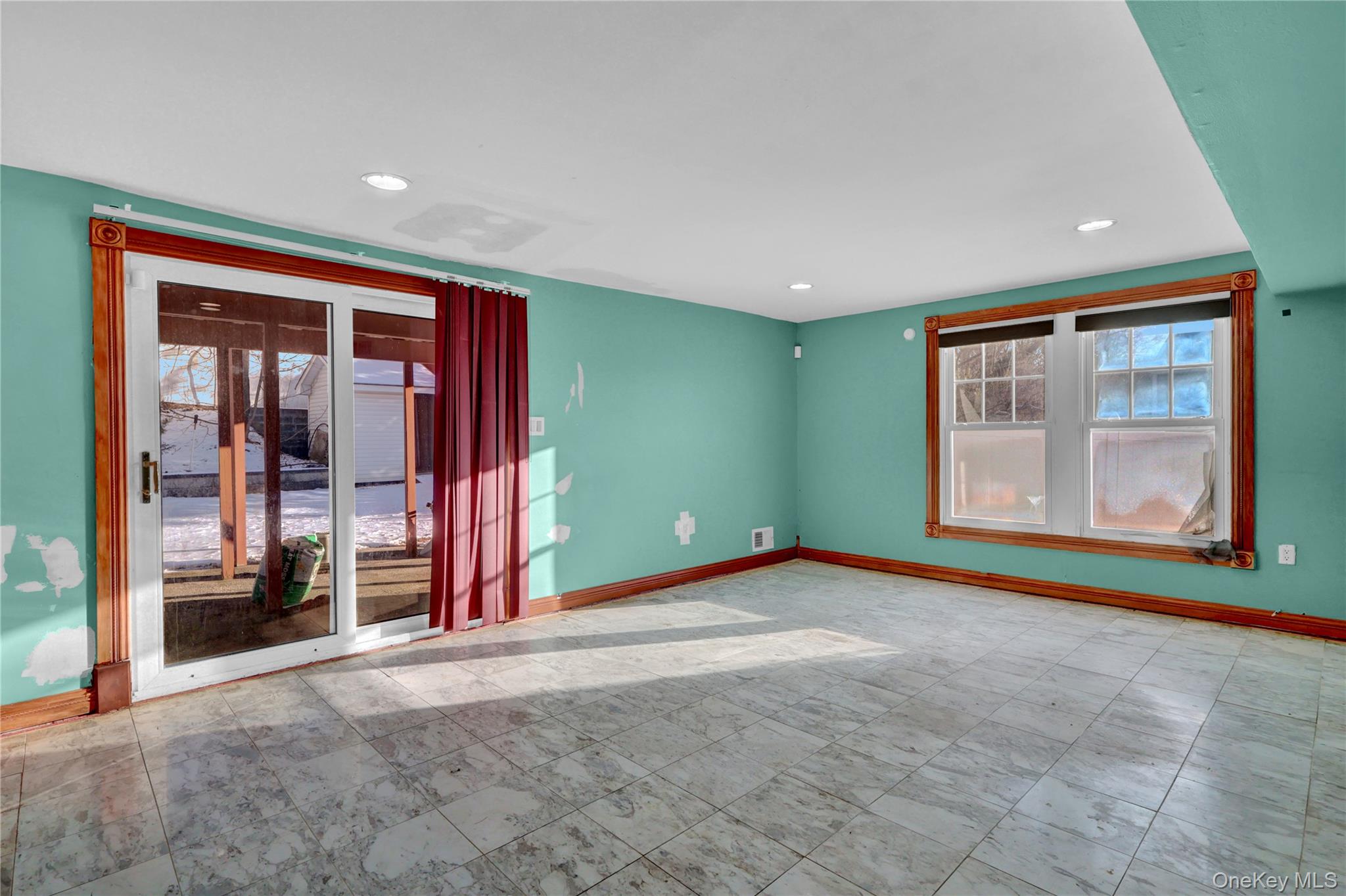 97 Willow Street Property Photo 15