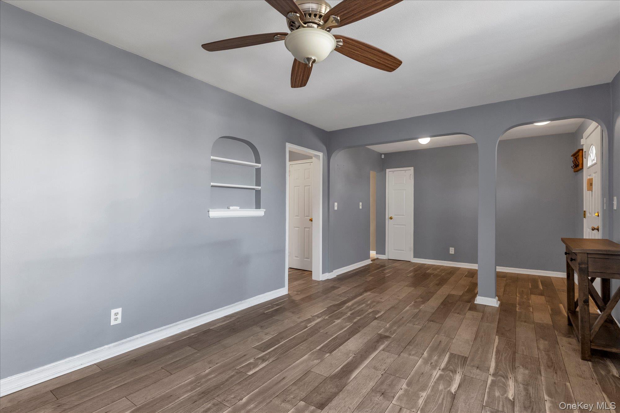 494 S Ocean Avenue 1m Property Photo 8