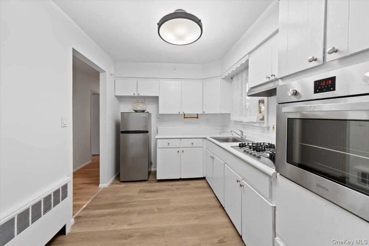 5824 Fieldston Road Property Photo 2