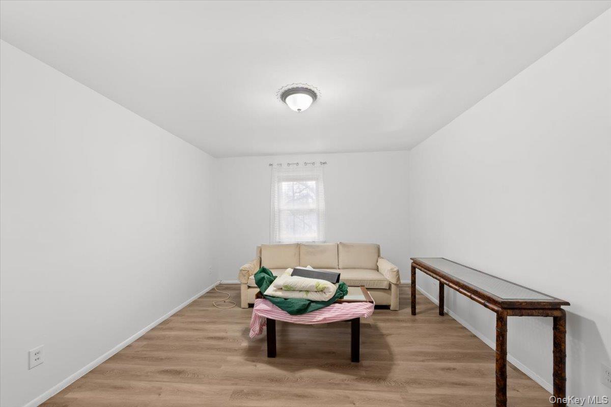 5824 Fieldston Road Property Photo 11
