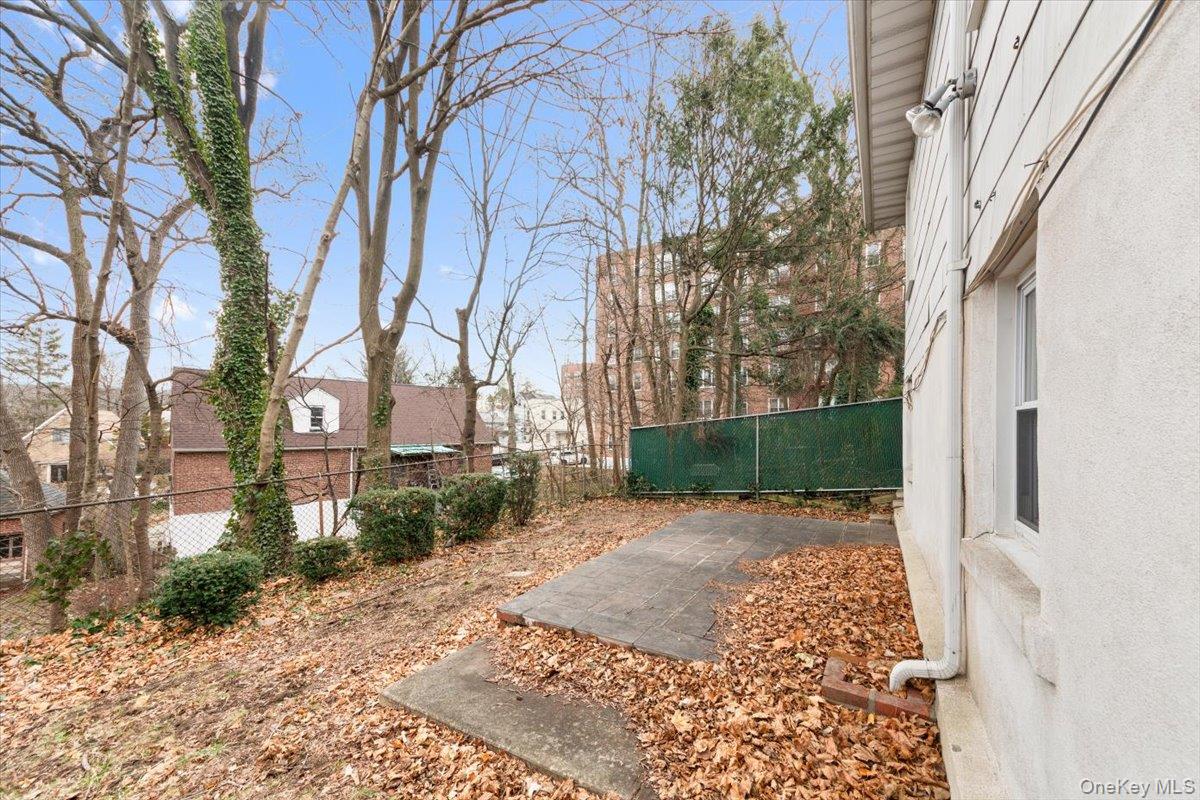 5824 Fieldston Road Property Photo 17
