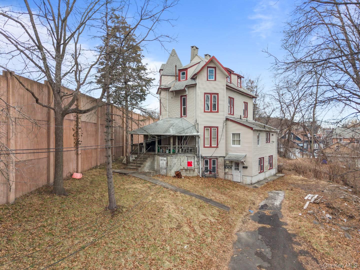 64 White Avenue Property Photo 3